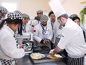 青岛新东方烹饪学校